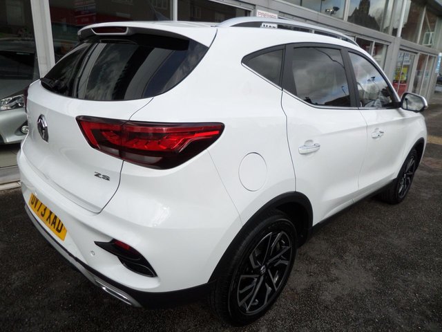 View our MG MG ZS