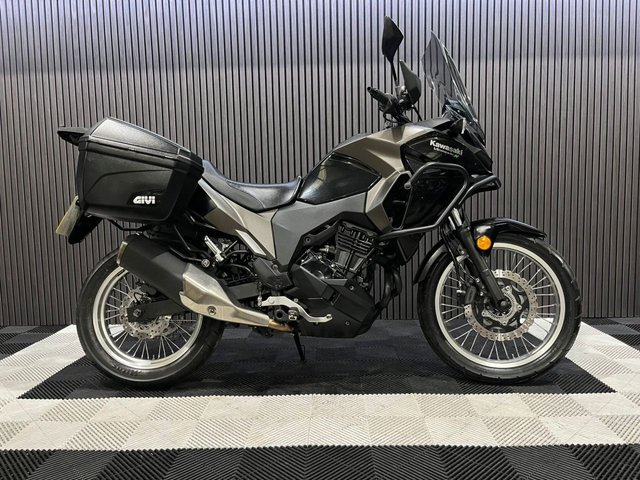View our KAWASAKI VERSYS-X 300