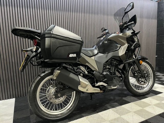View our KAWASAKI VERSYS-X 300
