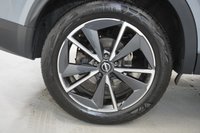 USED 2024 73 NISSAN QASHQAI 1.3 DIG-T MHEV Tekna SUV 5dr Petrol Hybrid Manual Euro 6 (s/s) (140 ps) Ceramic Grey, Service history, Best colour
