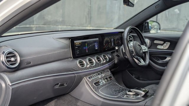 2020 MERCEDES-BENZ E-CLASS 2020 2.9 E350d AMG Line Night Edition (Premium Plus) Estate 5dr Diesel G-Tronic+ Euro 6 (s/s) (286 ps) - Photo 11