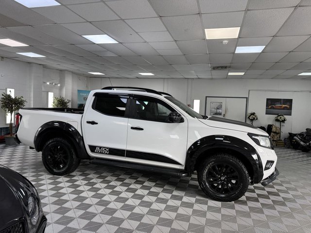 2016 NISSAN NAVARA 2016 2.3 dCi Tekna Pickup Double Cab 4dr Diesel Manual 4WD Euro 6 (s/s) (190 ps) - Photo 11