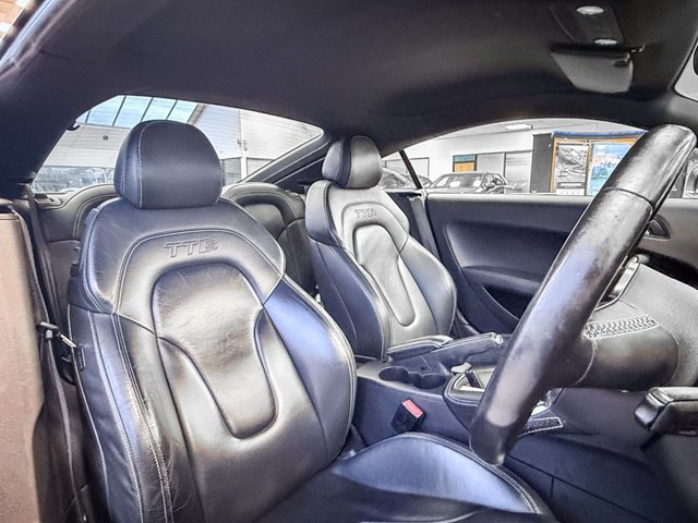 2012 Audi Tts 2L Black Edition 3dr - Photo 4