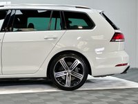 USED 2020 70 VOLKSWAGEN GOLF 2.0 TSI R Estate 5dr Petrol DSG 4Motion Euro 6 (s/s) (300 ps) RACING LINE