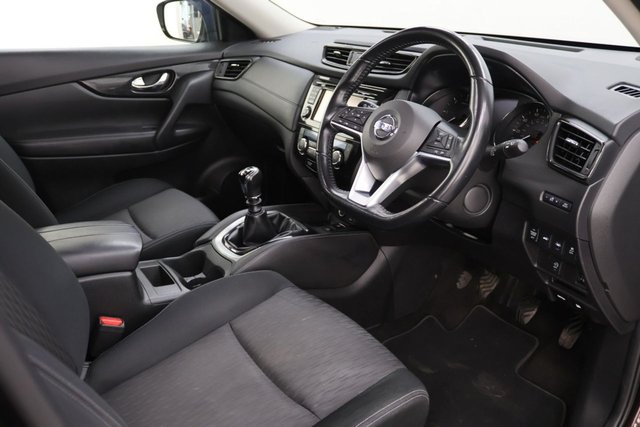 2018 Nissan X-Trail 1.6L N-Connecta 5dr - Photo 12