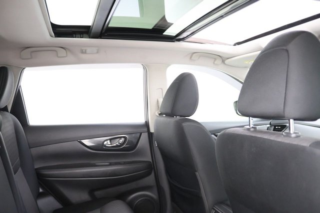 2018 Nissan X-Trail 1.6L N-Connecta 5dr - Photo 2