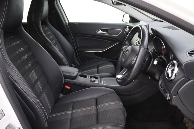 2019 Mercedes-Benz Gla Class 1.6L Urban Edition 5dr - Photo 12