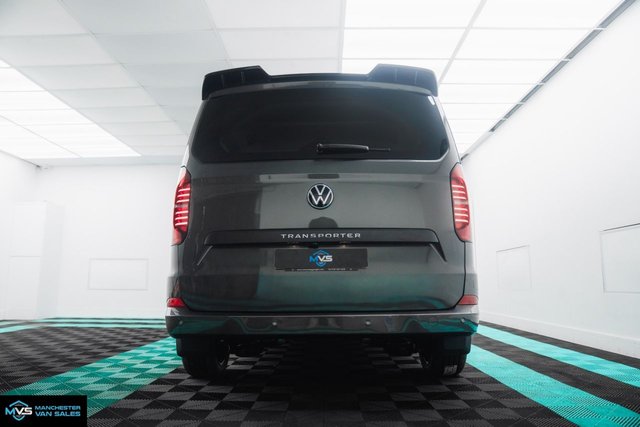 2026 Volkswagen Transporter - Photo 8