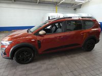 USED 2025 74 DACIA JOGGER 1.6 Hybrid EXTREME MPV 5dr Petrol Hybrid Auto Euro 6 (s/s) (140 ps) 7 SEATS SAT NAV REAR VIEW CAMERA CRUISE CONTROL PARKING SENSORS 1 OWNER WARRANTY
