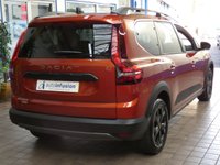 USED 2025 74 DACIA JOGGER 1.6 Hybrid EXTREME MPV 5dr Petrol Hybrid Auto Euro 6 (s/s) (140 ps) 7 SEATS SAT NAV REAR VIEW CAMERA CRUISE CONTROL PARKING SENSORS 1 OWNER WARRANTY