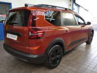 USED 2025 74 DACIA JOGGER 1.6 Hybrid EXTREME MPV 5dr Petrol Hybrid Auto Euro 6 (s/s) (140 ps) 7 SEATS SAT NAV REAR VIEW CAMERA CRUISE CONTROL PARKING SENSORS 1 OWNER WARRANTY