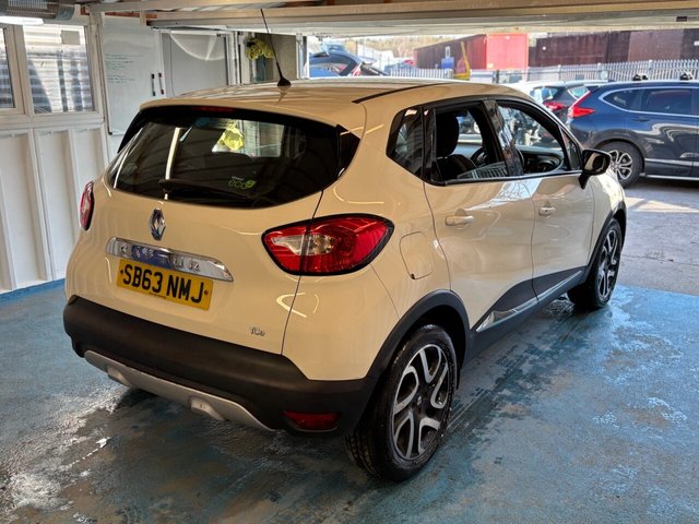 2013 Renault Captur 0.9L Dynamique Medianav 5dr - Photo 12