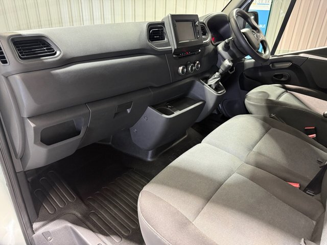 2021 RENAULT TRUCKS MASTER - Photo 5