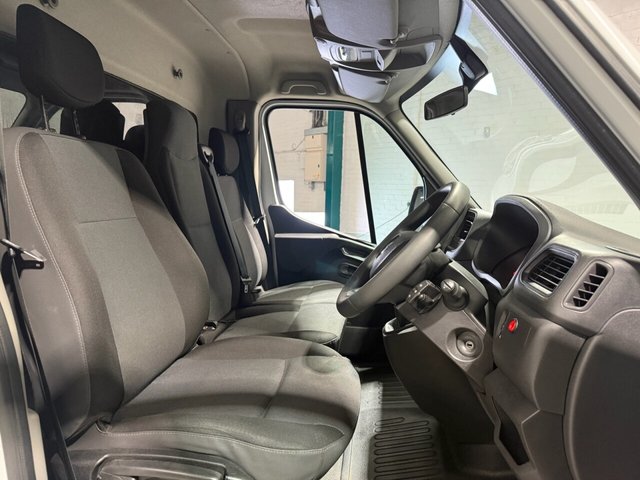 2021 RENAULT TRUCKS MASTER - Photo 7