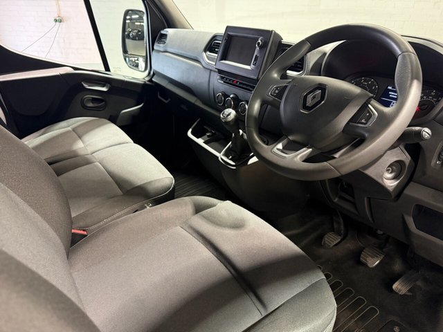 2021 RENAULT TRUCKS MASTER - Photo 3