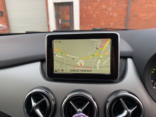 2014 Mercedes-Benz B-Class 1.8L Sport 5dr - Photo 12