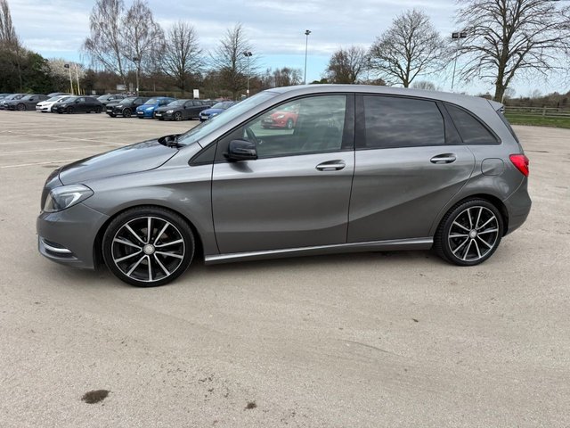2014 Mercedes-Benz B-Class 1.8L Sport 5dr - Photo 2