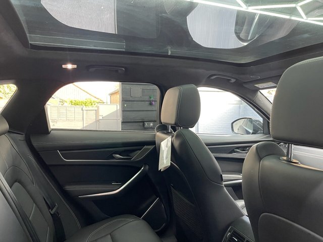 2021 Jaguar F-Pace 2L R-Dynamic Hse 5dr - Photo 8