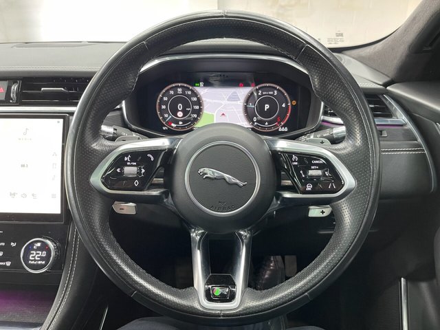 2021 Jaguar F-Pace 2L R-Dynamic Hse 5dr - Photo 9