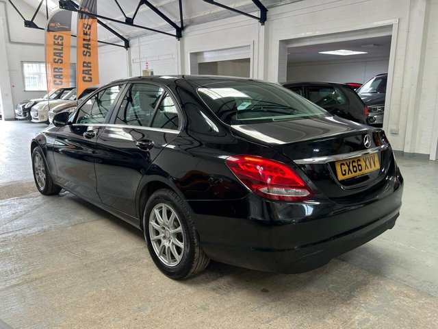 2016 Mercedes-Benz C Class - Photo 9