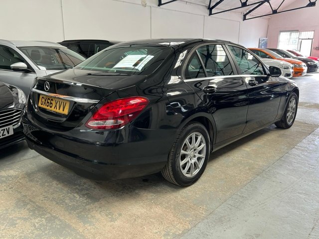 2016 Mercedes-Benz C Class - Photo 7