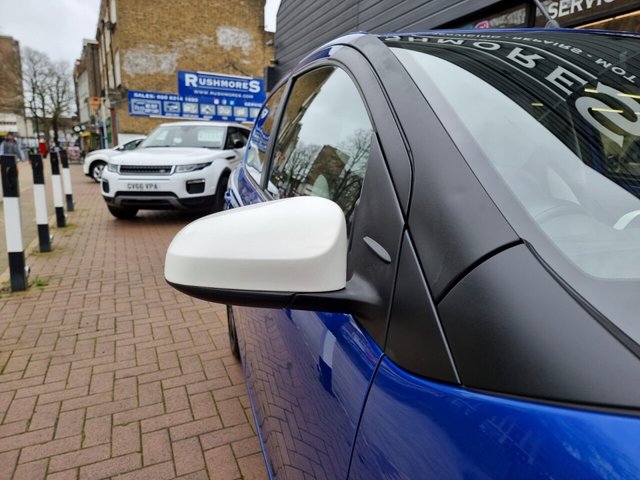 2019 CITROEN C1 2019 1.0 VTi Urban Ride Hatchback 5dr Petrol Manual Euro 6 (s/s) (72 ps) - Photo 6