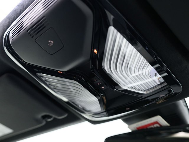 2021 BMW 3 SERIES - Photo 6