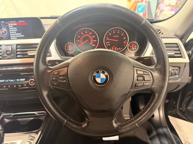 2017 BMW 3 SERIES - Photo 10