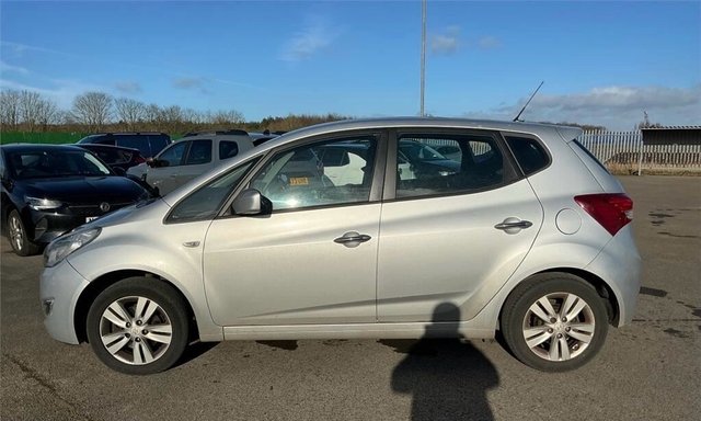 2014 Hyundai Ix20 1.4L Active 5dr - Photo 2