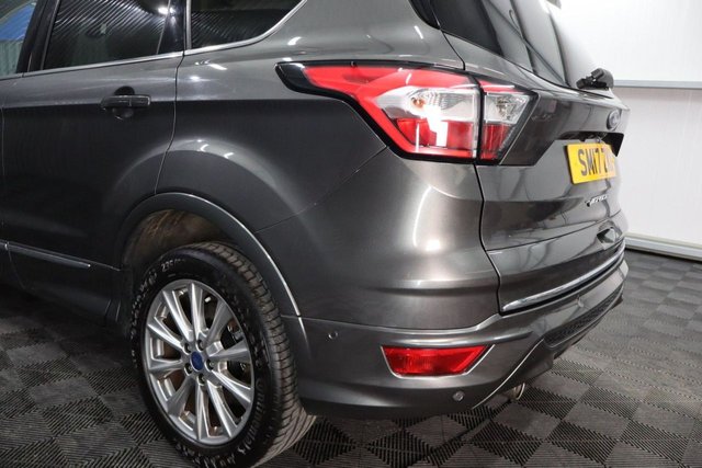2017 FORD KUGA 2.0 TDCi Vignale SUV 5dr Diesel Manual Euro 6 (s/s) (150 ps) - Photo 12