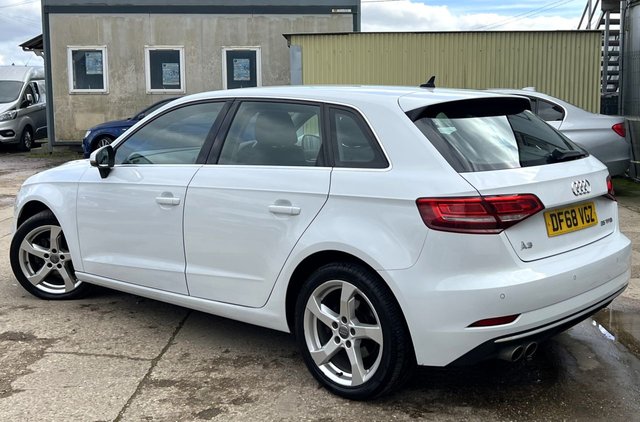 2019 AUDI A3 1.5 TFSI CoD 35 Sport Sportback 5dr Petrol Manual Euro 6 (s/s) (150 ps) - Photo 4