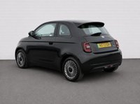 USED 2024 73 FIAT 500E 42kWh Hatchback 3dr Electric Auto (118 ps) Apple CarPlay and Android
