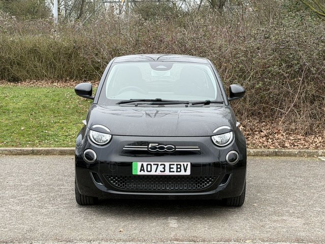 2024 FIAT 500E - Photo 8