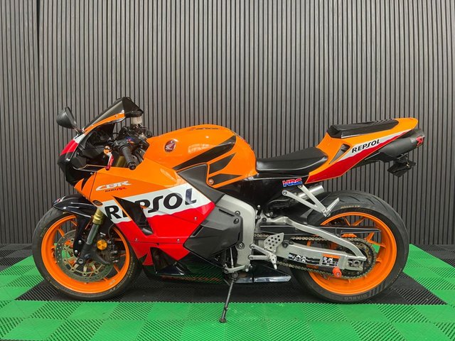 View our HONDA CBR600RR