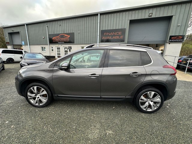 2017 PEUGEOT 2008 1.6 BlueHDi Allure SUV 5dr Diesel Manual Euro 6 (s/s) (120 ps) - Photo 7