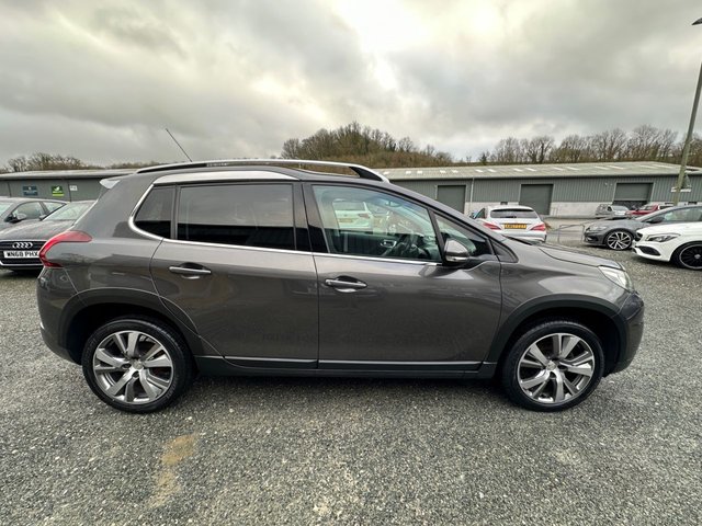 2017 PEUGEOT 2008 1.6 BlueHDi Allure SUV 5dr Diesel Manual Euro 6 (s/s) (120 ps) - Photo 8