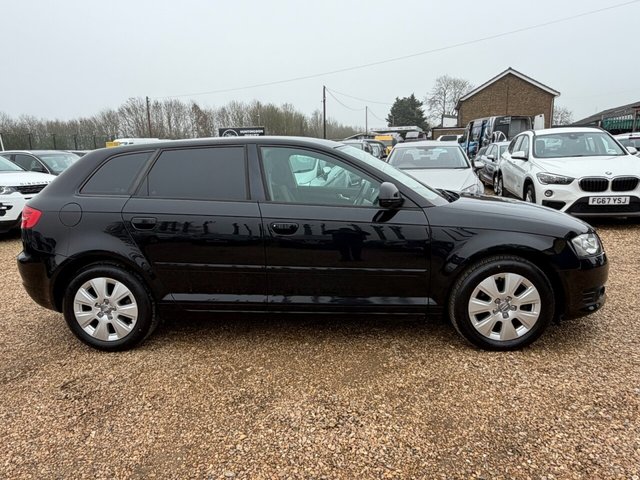 2010 AUDI A3 1.6 Sportback 5dr Petrol Manual Euro 4 (102 ps) - Photo 10