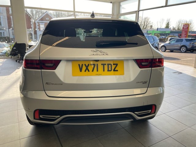 2021 JAGUAR E-PACE 2.0 D204 MHEV R-Dynamic S SUV 5dr Diesel Auto AWD Euro 6 (s/s) (204 ps) - Photo 6