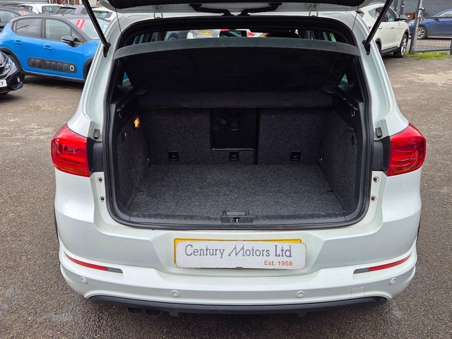 2015 VOLKSWAGEN TIGUAN - Photo 6