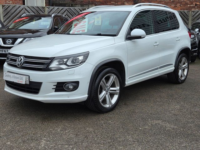 2015 VOLKSWAGEN TIGUAN - Photo 2