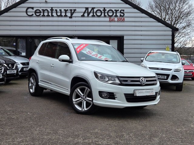 2015 15 Volkswagen Tiguan 2.0 TDI BlueMotion Tech R-Line SUV 5dr Diesel DSG 4WD Euro 6 (s/s) (150 ps)