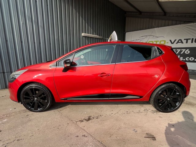 2013 RENAULT CLIO 0.9 TCe Dynamique S MediaNav Hatchback 5dr Petrol Manual Euro 5 (s/s) (90 ps) - Photo 11