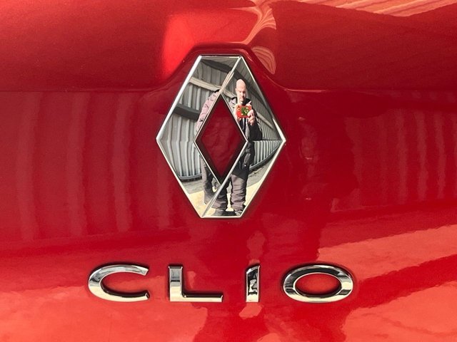 2013 RENAULT CLIO 0.9 TCe Dynamique S MediaNav Hatchback 5dr Petrol Manual Euro 5 (s/s) (90 ps) - Photo 10