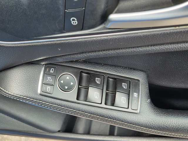 2016 Mercedes-Benz A-CLASS - Photo 9