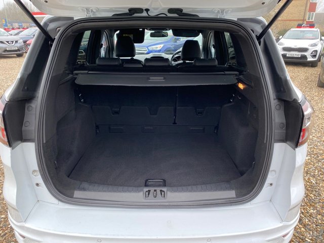 2017 Ford Kuga 2L St-Line 5dr - Photo 9