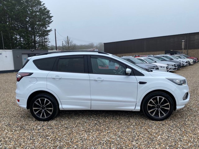 2017 Ford Kuga 2L St-Line 5dr - Photo 4