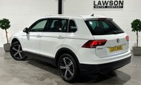 USED 2017 17 VOLKSWAGEN TIGUAN 2.0 TDI BlueMotion Tech SE SUV 5dr Diesel Manual Euro 6 (s/s) (150 ps) 