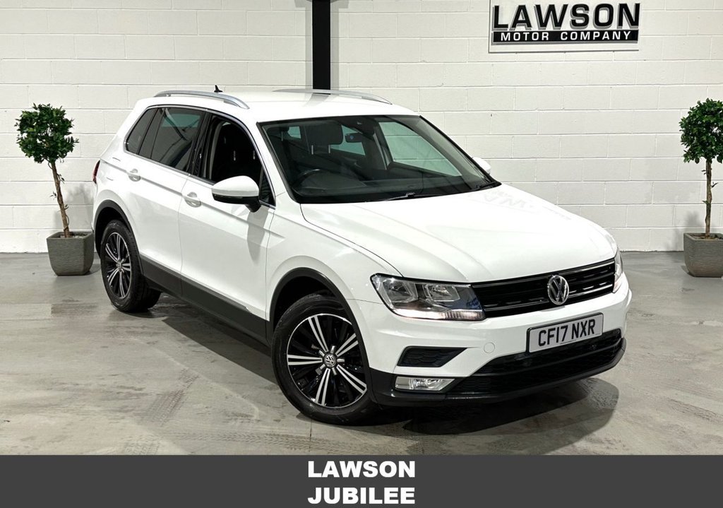 USED 2017 17 VOLKSWAGEN TIGUAN 2.0 TDI BlueMotion Tech SE SUV 5dr Diesel Manual Euro 6 (s/s) (150 ps) 