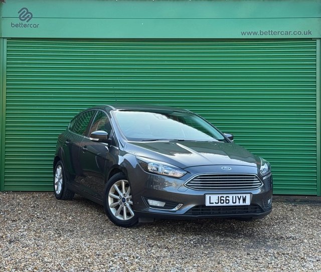 2016 FORD FOCUS 1.0T EcoBoost Titanium Hatchback 5dr Petrol Manual Euro 6 (s/s) (125 ps) - Photo 3