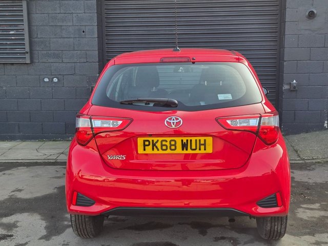 2018 TOYOTA YARIS - Photo 5